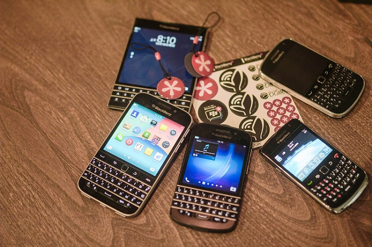 Blackberry Smart Phones